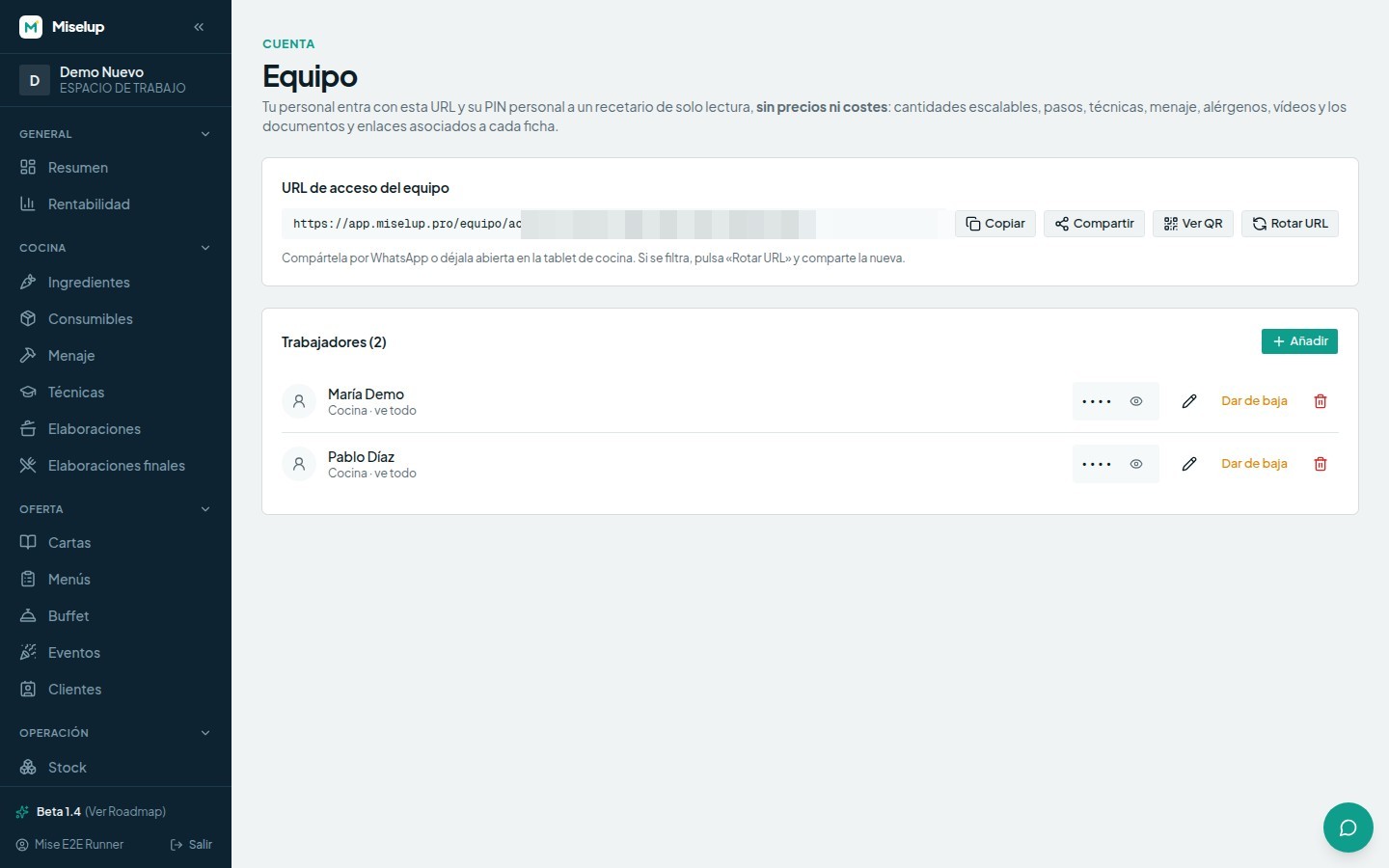 La pantalla Cuenta → Equipo de Miselup con la URL de acceso del equipo y la lista de trabajadores, cada uno con su área y su PIN de 4 dígitos